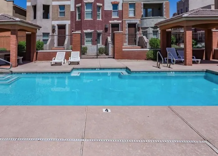 Holiday home Luxury Walk To Downtown *